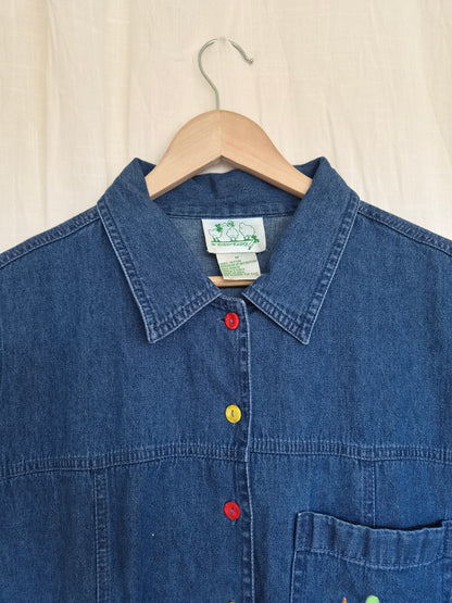 🐠 A School of Tiny Wonders - vintage dark blue boxy denim shirt with embroidered fish - size M/L