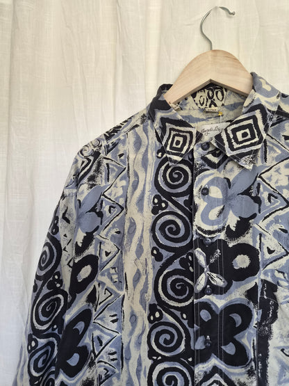 🌊 Silky Waves - vintage silk shirt with different patterns - size L (men's sizing)