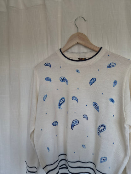 🌊 The Shape of the Tide - vintage knitted thin sweater with blue embroidered paisley print - size M