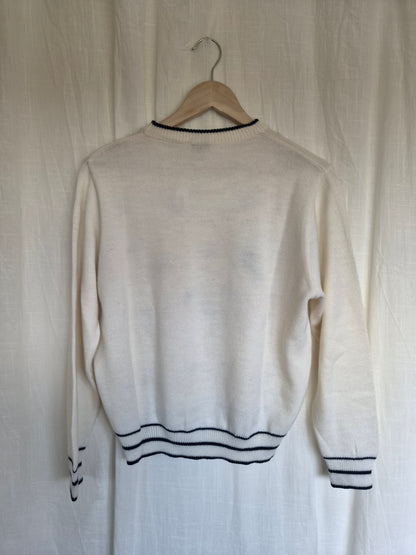 🌊 The Shape of the Tide - vintage knitted thin sweater with blue embroidered paisley print - size M