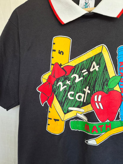 🍏 The Teacher's Off-Duty Tee - vintage t-shirt with school images - size L