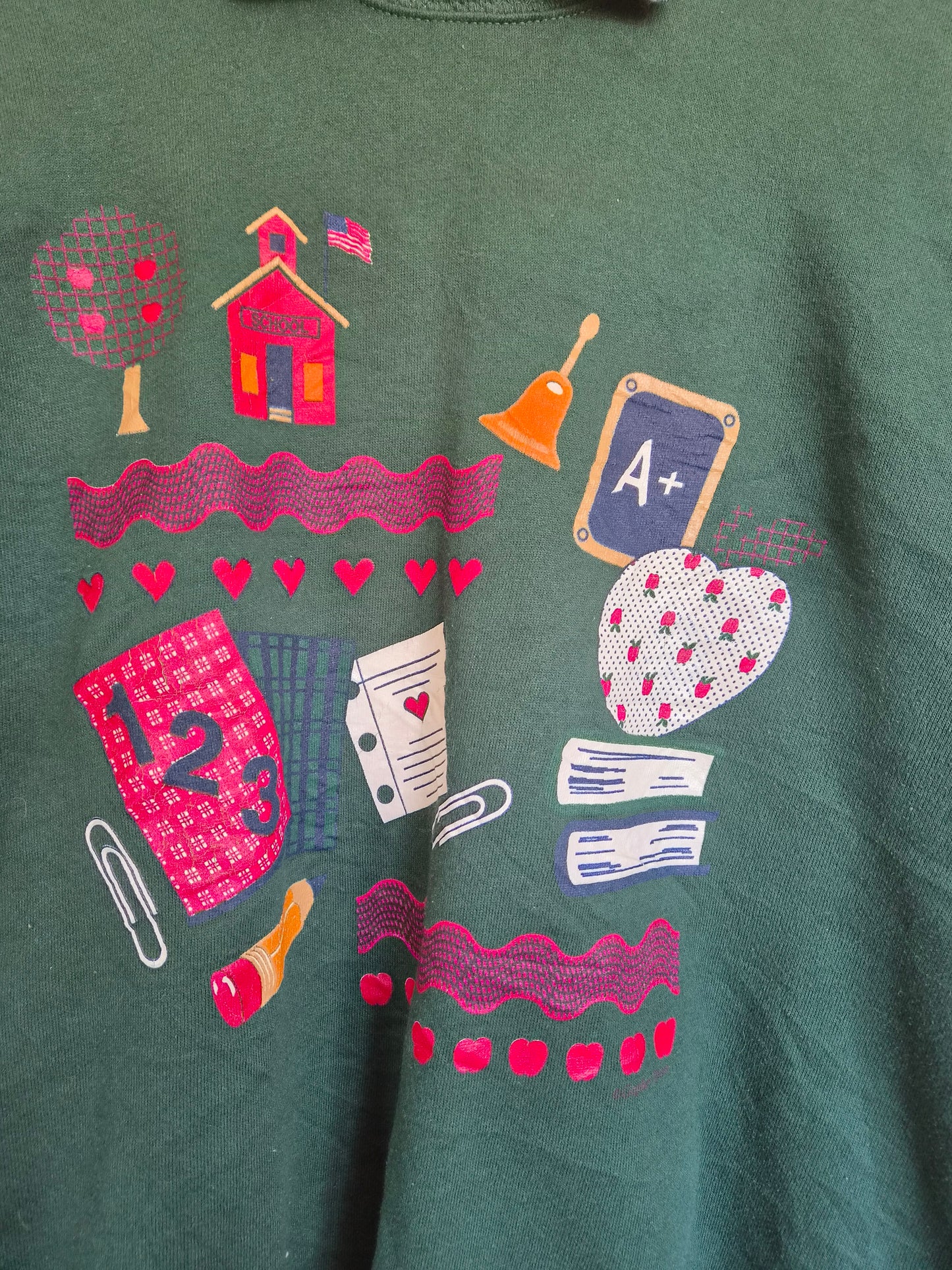 🔔 The Bell Just Rang - vintage crewneck sweater with different school prints - size XL