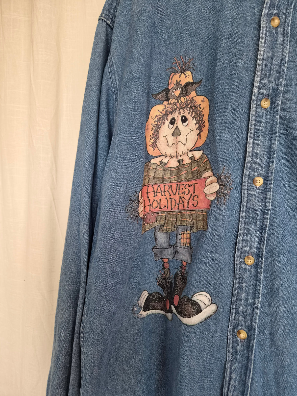 🍁 The Scarecrow's Season - vintage denim shirt with scarecrow image - size XL