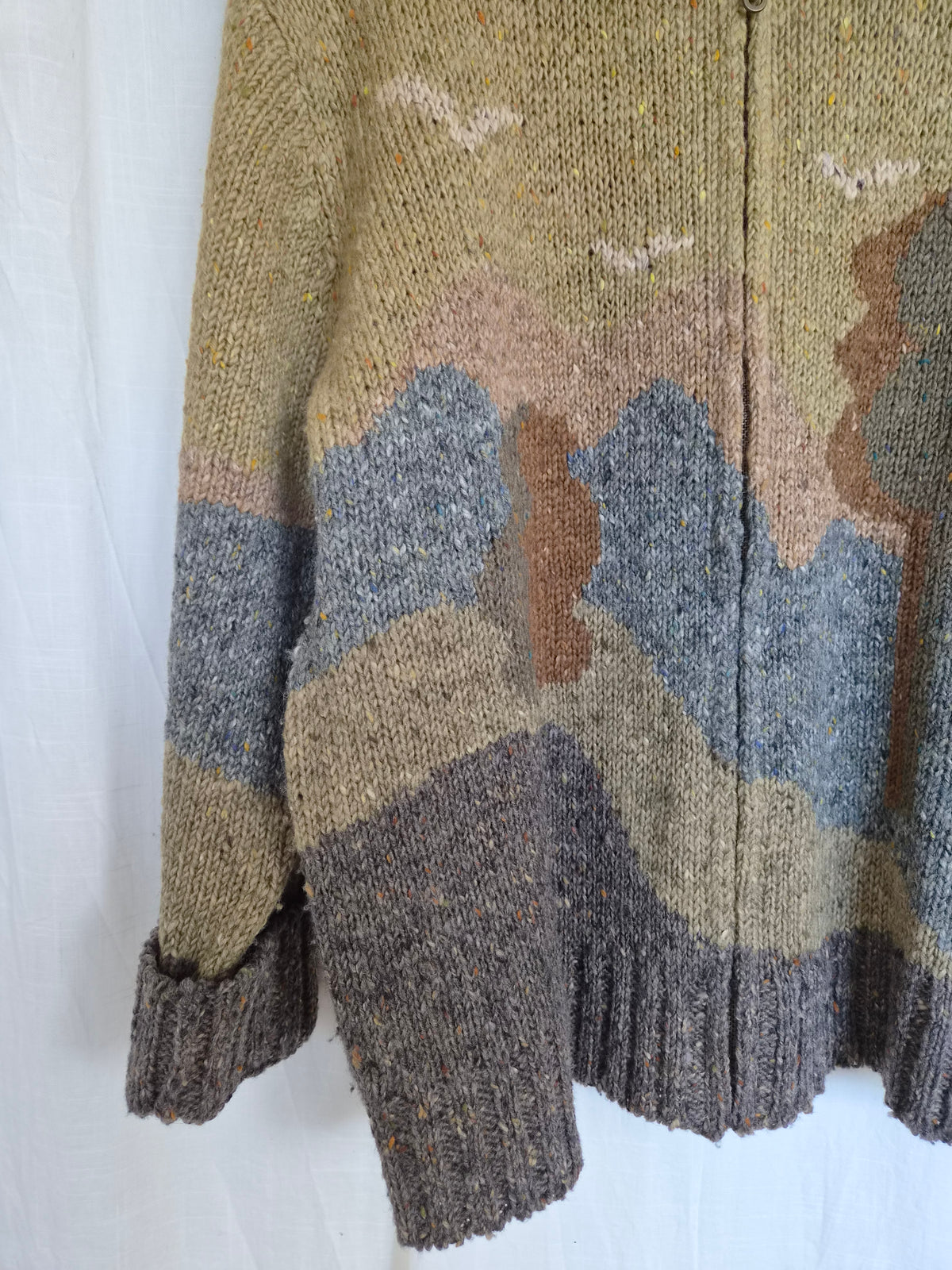 🧶 The Woollen Woodland - vintage 100% wool cardigan with tree landscape - size XL