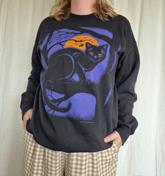 💜 Whispers from the Witching Tree - vintage crewneck sweater with black cat image - size L