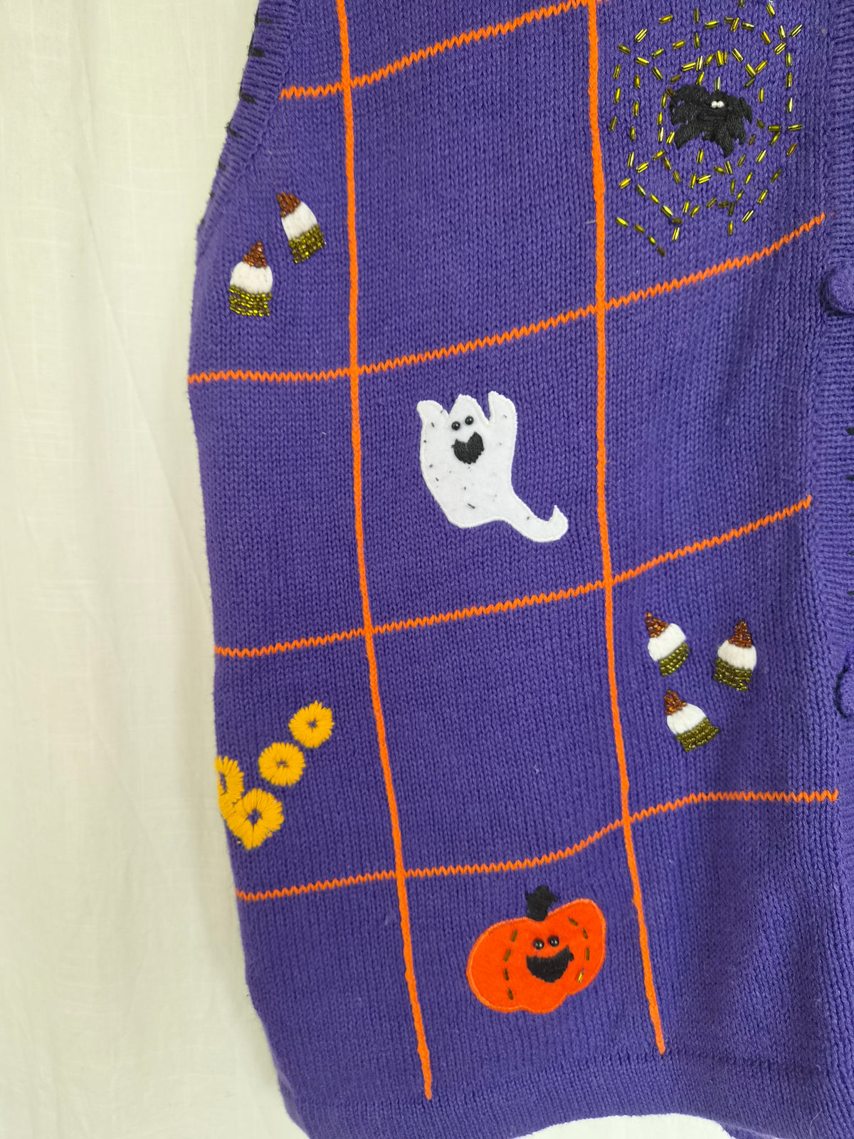🎃 The Little Haunted Collection - vintage spencer/cardigan with various Halloween images - size XXL
