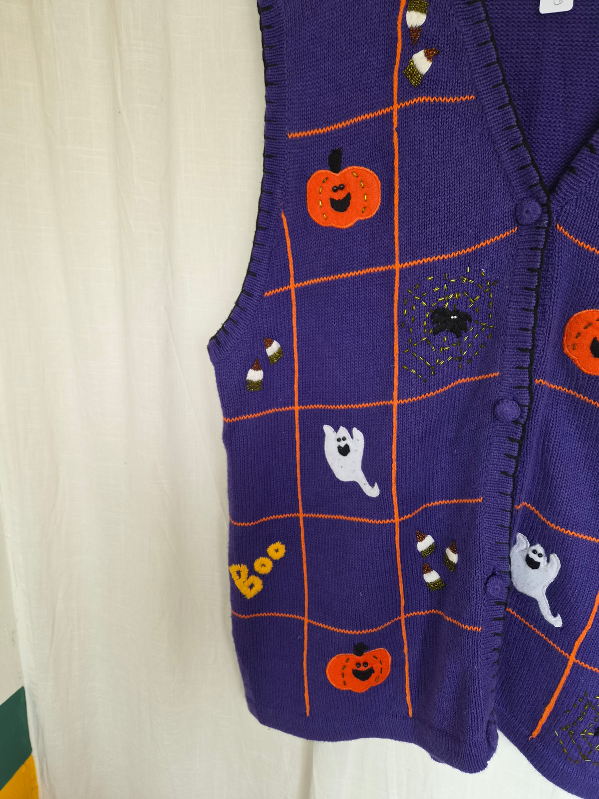 🎃 The Little Haunted Collection - vintage spencer/cardigan with various Halloween images - size XXL