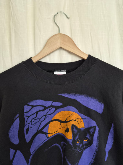 💜 Whispers from the Witching Tree - vintage crewneck sweater with black cat image - size L
