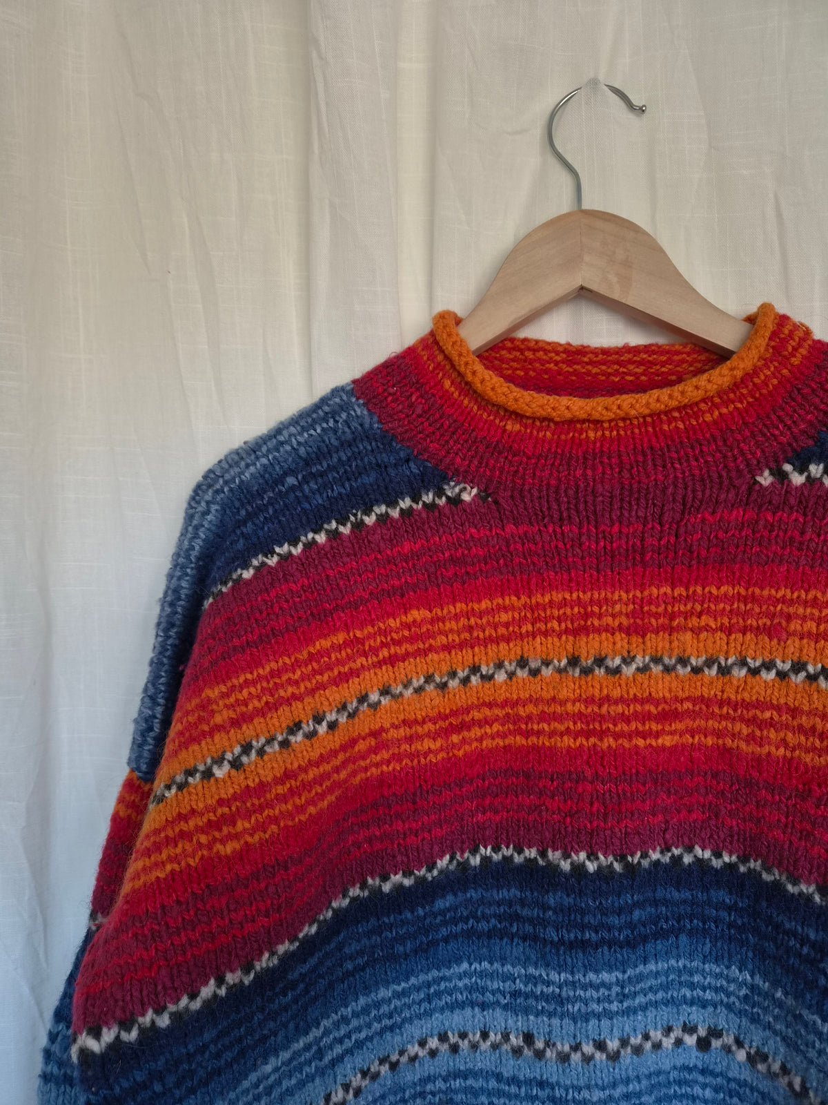 🌙 The Wandering Wool - vintage Amano Traders Pullover (Perfectly Imperfect) - size M/L
