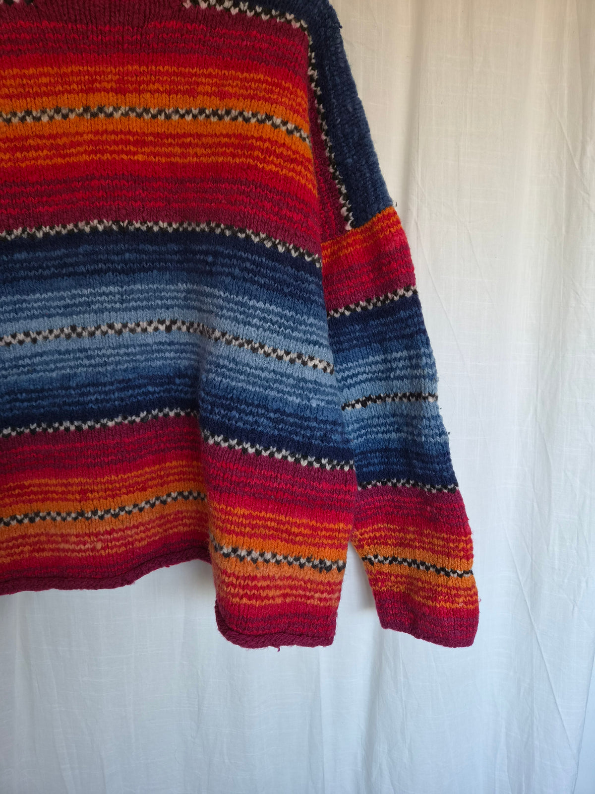 🌙 The Wandering Wool - vintage Amano Traders Pullover (Perfectly Imperfect) - size M/L
