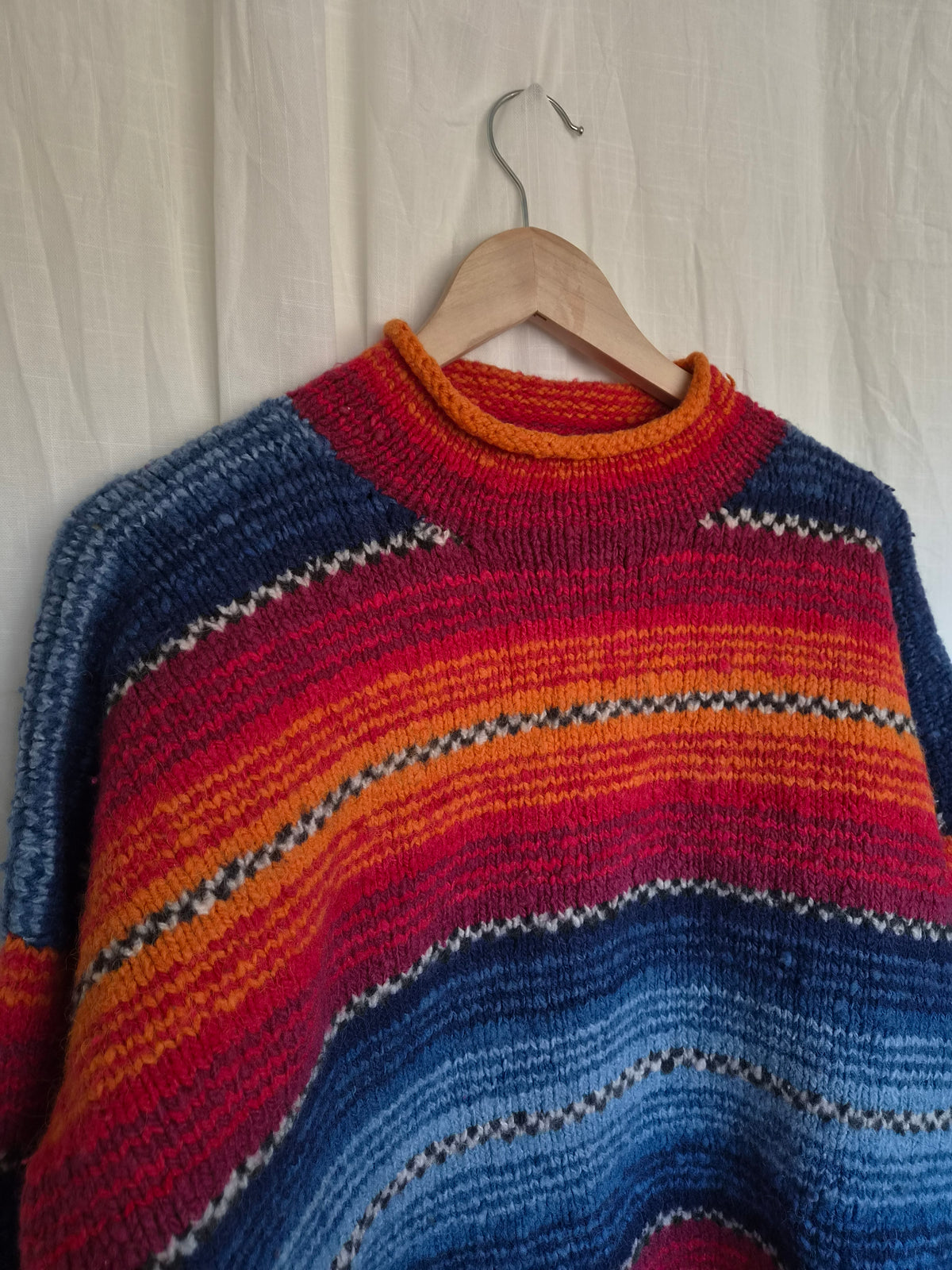 🌙 The Wandering Wool - vintage Amano Traders Pullover (Perfectly Imperfect) - size M/L