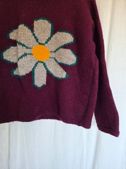 🧶 The Woodland Flower - vintage deep purple handmade knit with daisy flower - size M/L