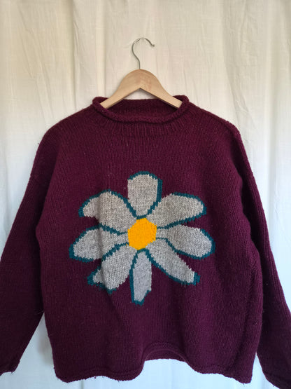 🧶 The Woodland Flower - vintage deep purple handmade knit with daisy flower - size M/L