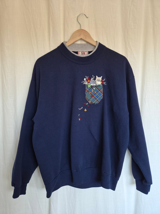 🍂 A Pocketful of Autumn Magic - vintage navy crewneck sweater with embroidered cats and autumn leaves - size L