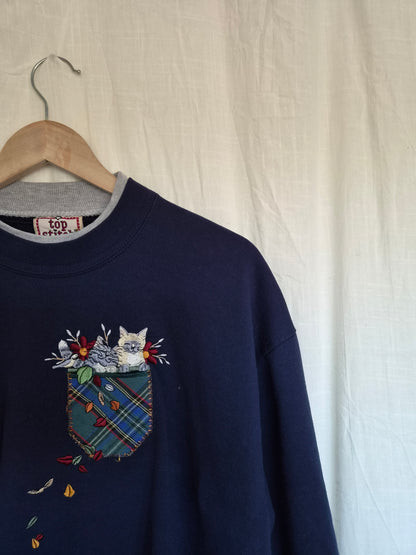 🍂 A Pocketful of Autumn Magic - vintage navy crewneck sweater with embroidered cats and autumn leaves - size L