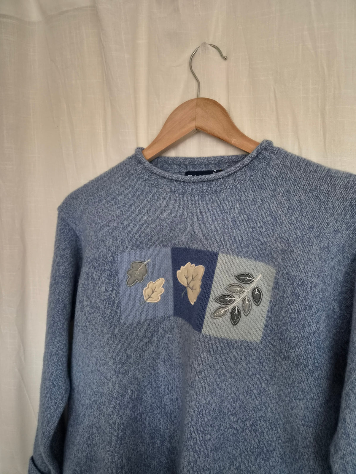 🍃 The Frosted Leaf Collection - vintage Tulchan knit with embroidered leaves - size L