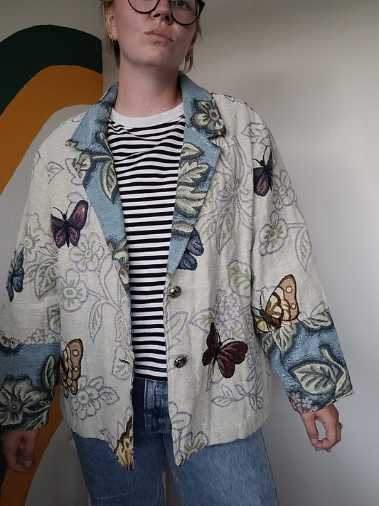 Wings & Whispers 🦋 - vintage geweven jasje met vlinder patroon - maat M-L-XL