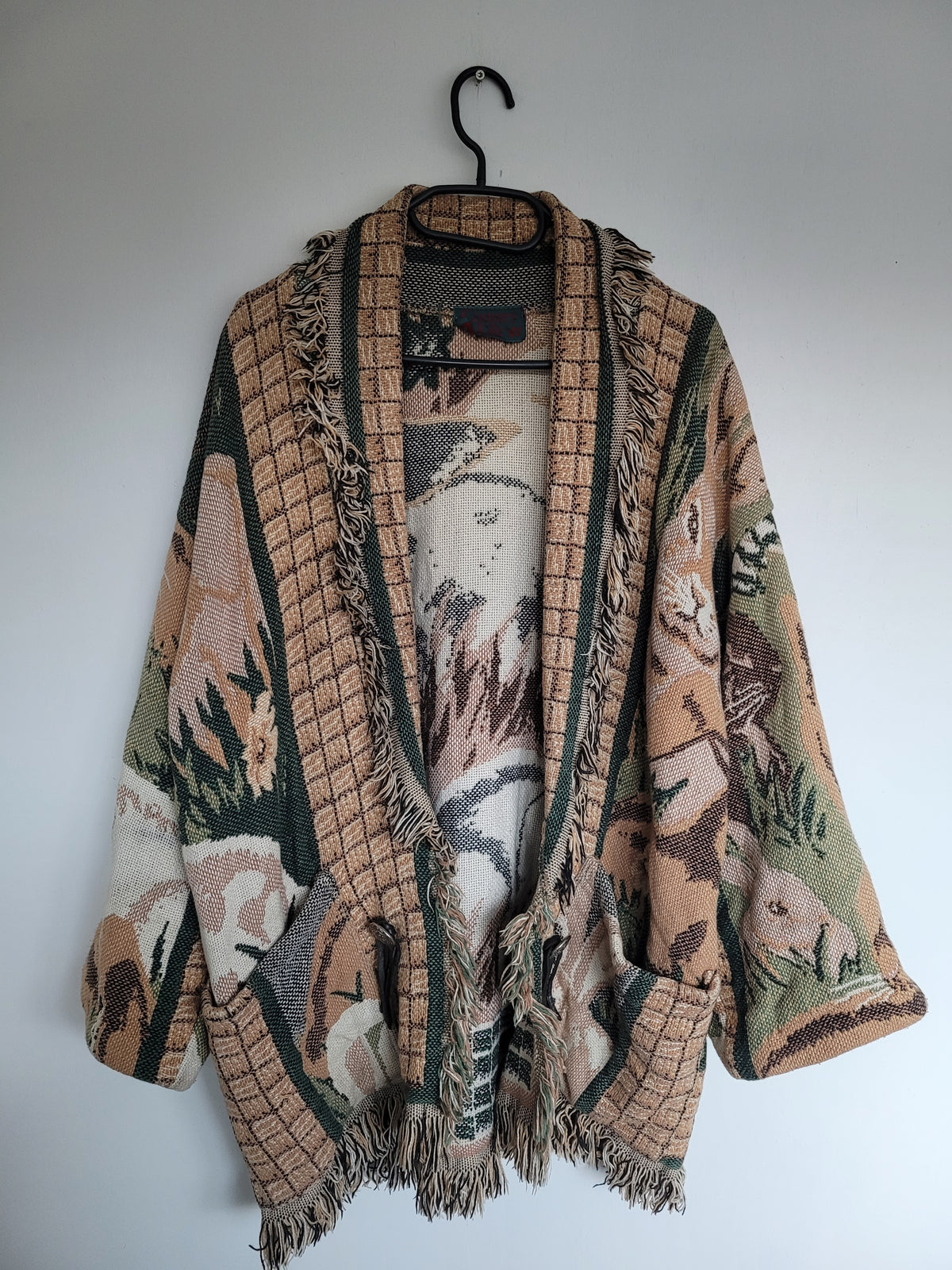 The Warren Coat 🐇 - vintage tapestry jas met afbeeldingen van konijnen - maat M/L