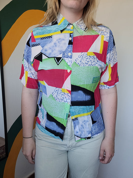 Abstract Fun - vintage blouse met abstracte vlakken patroon in opvallende kleuren - maat M