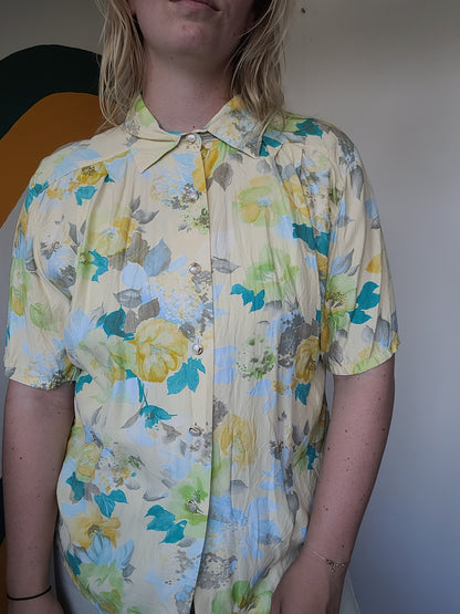 Lemon Bloom - vintage pastelgele blouse - maat M