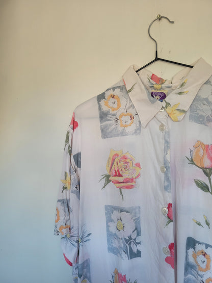 Just a Sketch - vintage blouse met geschetste bloemen afbeeldingen - maat XL
