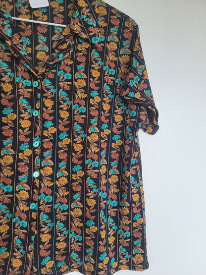 Flower My Dear - vintage blouse met oranje/bruin bloemen patroon - maat S/M