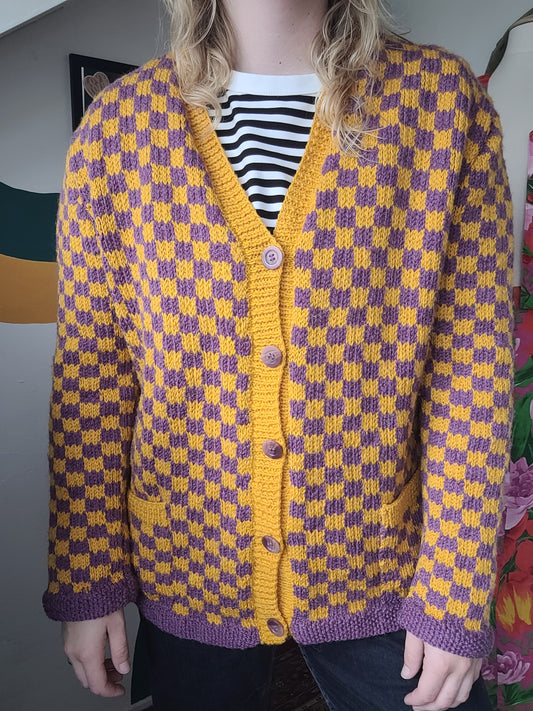 Enchanter's Knit - vintage handgemaakt vest met paars/geel checkerboard patroon - maat M/L