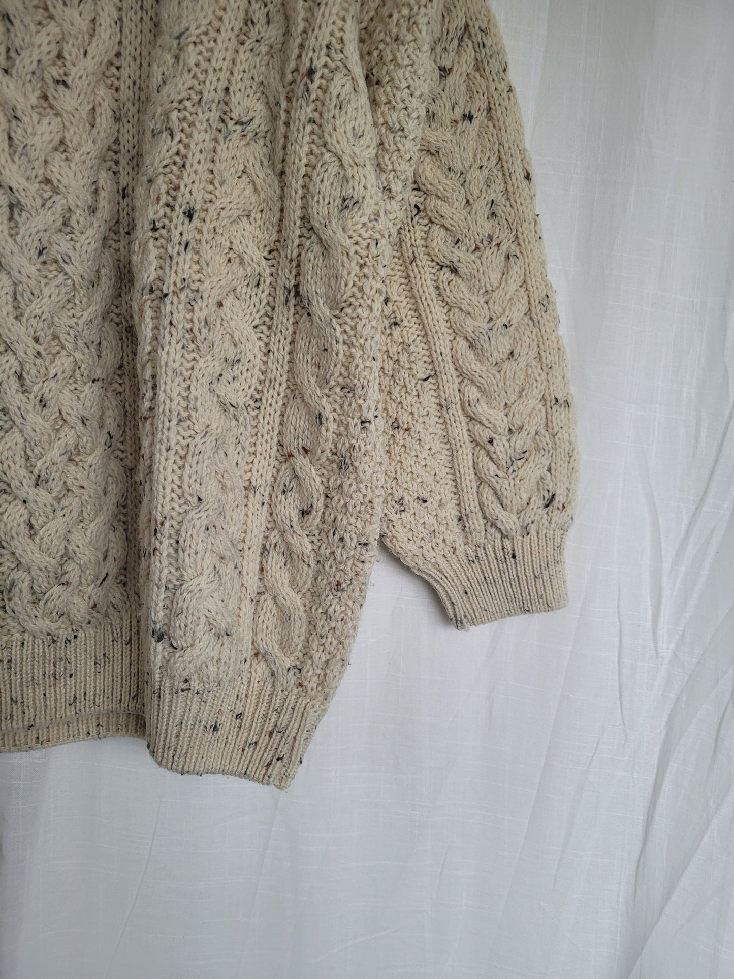 ☕ Morning Stillness - Aran knitted sweater - size L/XL