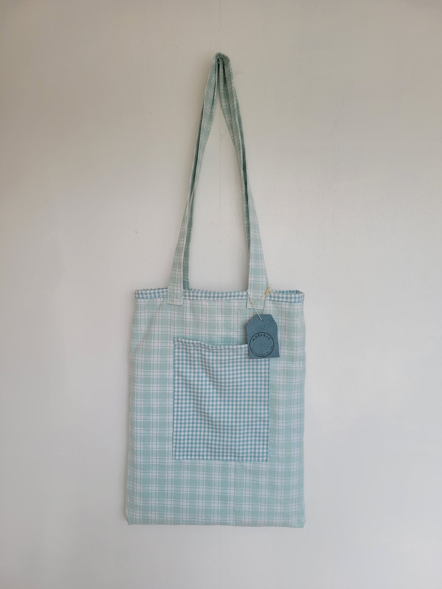 The Reversible Bag - handgemaakte totebag van vintage ginghamstof