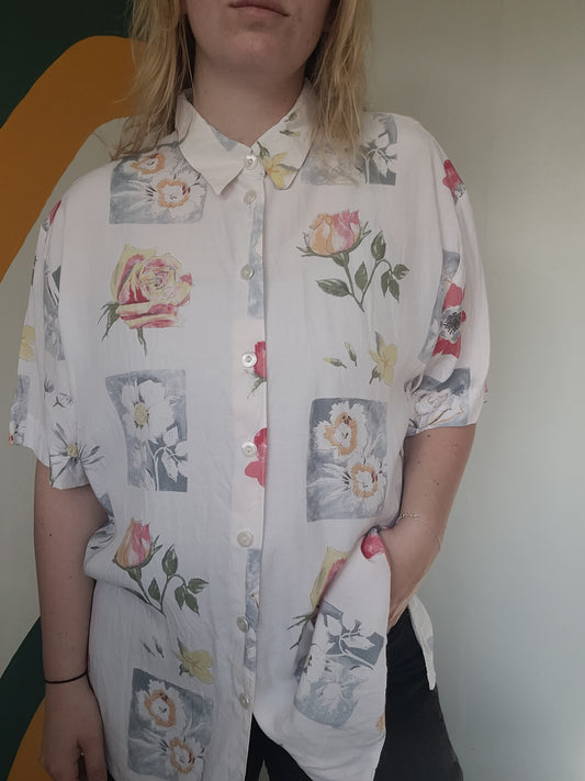 Just a Sketch - vintage blouse met geschetste bloemen afbeeldingen - maat XL
