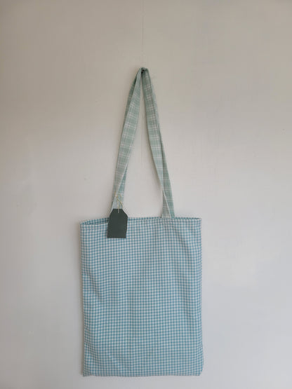 The Reversible Bag - handgemaakte totebag van vintage ginghamstof